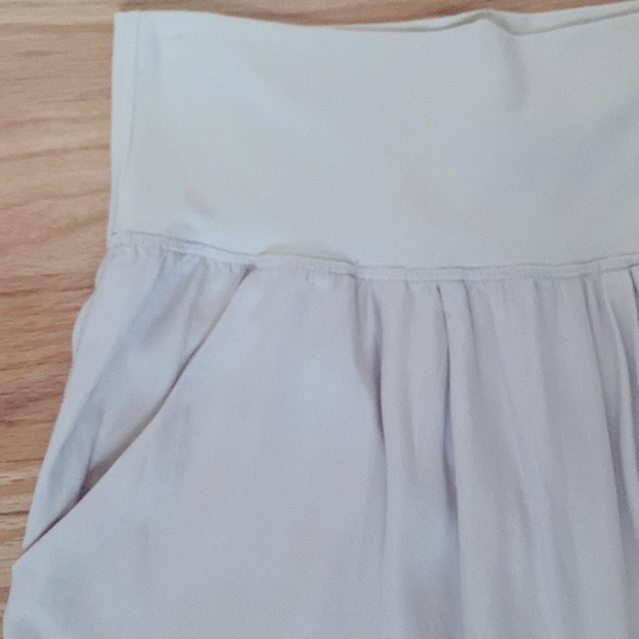 Lululemon Post Power Crop pants Womens Dune Beige Loungewear Yoga activewear 2 - Picture 4 of 13